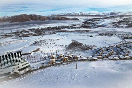 مجتمع اقامتی در بلداجی - روبه تالاب چغاخور