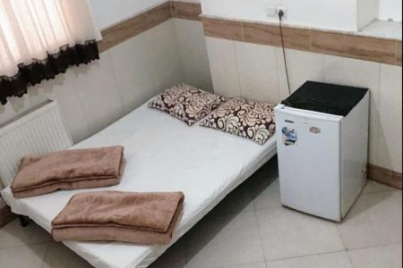 اتاق در قم - سه تخته - ط ۲