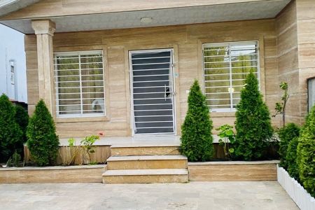 سوئیت حیاط دار در چمستان - شهربند