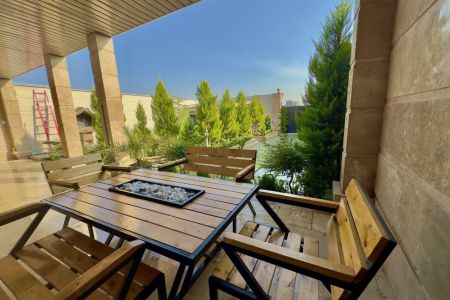 اجاره ویلا استخردار در چهارباغ