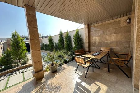 اجاره ویلا استخردار در چهارباغ