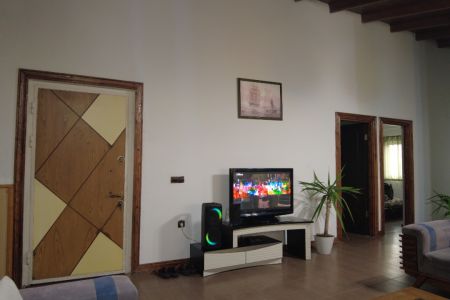 ویلا استخر دار در محمود آباد - متوریج