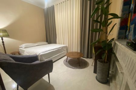 سوئیت ۲۸ متری در فاطمی تهران - کاج - همکف