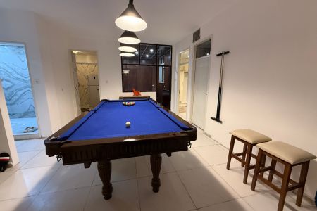 آپارتمان با جکوزی در جنت آباد تهران - همکف