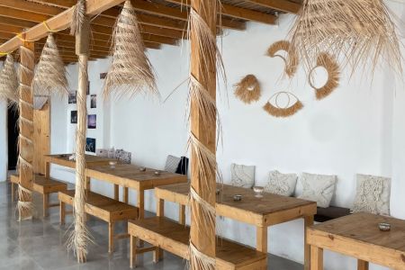 کپر نزدیک دریا در شیب دراز قشم - سه تخته