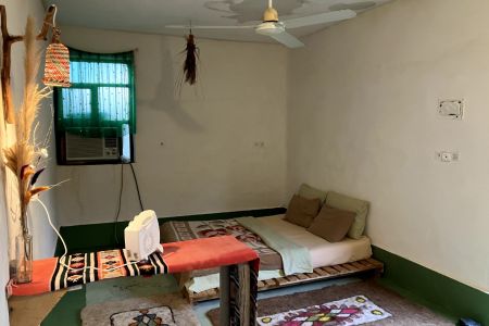 اتاق در فاصله یک کیلومتری ساحل جزیره هرمز