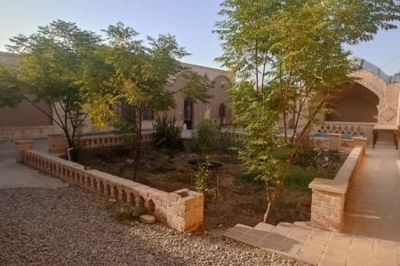 بومگردی در گرمسار - سرآسیاب - اتاق ۱