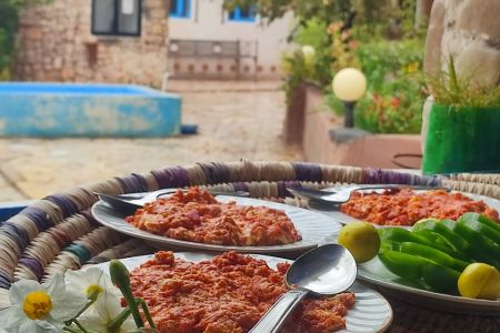 بومگردی در کازرون - سید حسین - واحد ۲