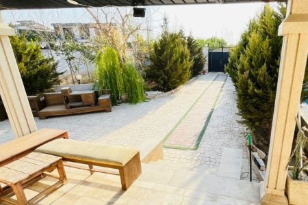 ویلای استخردار در چهارباغ - کهریزک