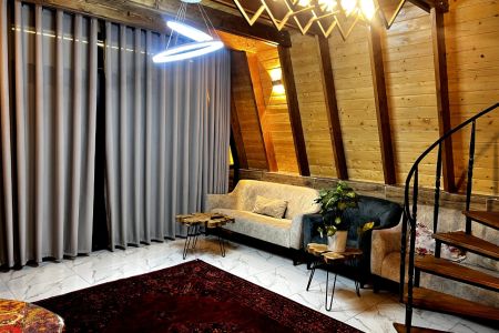 کلبه سوئیسی تنکابن - هلوکله