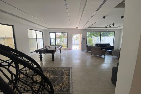 ویلا استخردار در سهیلیه - لشگراباد