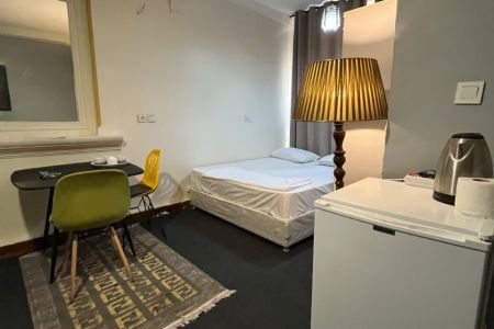 اتاق در فاطمی تهران - یاس - سه تخته