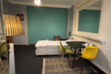 اتاق در فاطمی تهران - یاس - سه تخته