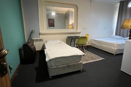 اتاق در فاطمی تهران - یاس - سه تخته