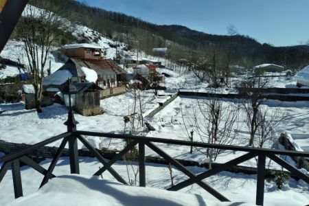 کلبه سوئیسی در لفور - بورخانی