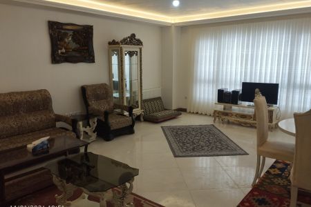 آپارتمان در زنجان - فاز ۷ گلشهر - طبقه اول