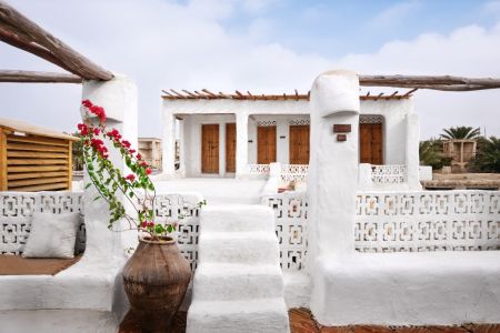 بوتیک هتل کنار ساحل قشم - لافت - واحد تابوک