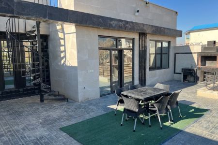 ویلا دوبلکس استخردار در رودهن - خورین