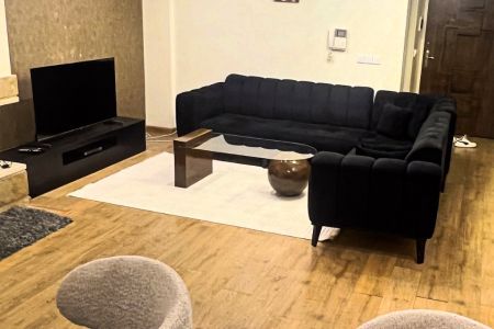 خانه مبله در تهران - میدان کاج - طبقه دوم