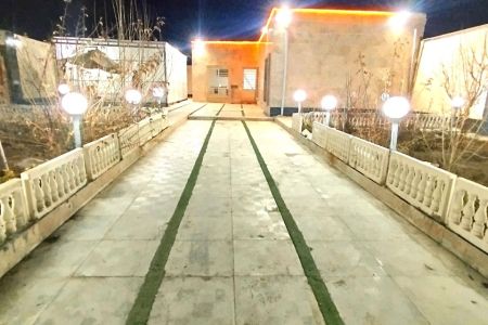 ویلا استخردار در چهارباغ - ملک آباد