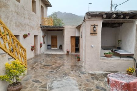 بوم گردی در آلولک قزوین - آلاله