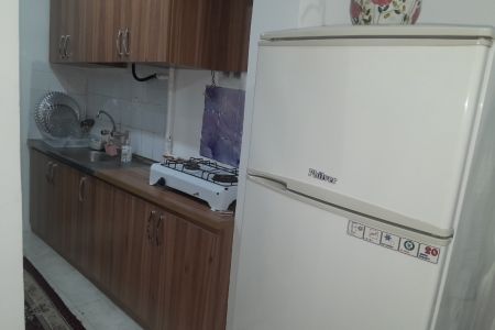 سوئیت با حیاط نقلی در رشت