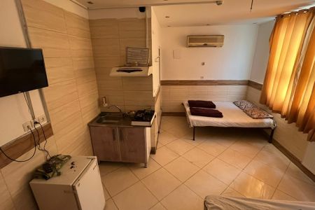 مهمانپذیر در قم - ۴ تخته - ط ۳