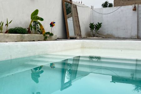 بومگردی در طبل - اتاق روشن