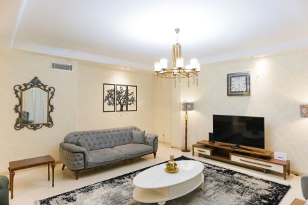 آپارتمان لوکس در الهیه با استخر سانسی - و ۱