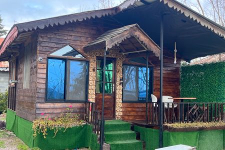 کلبه چوبی جکوزی دار در ماسال - وشمه سرا