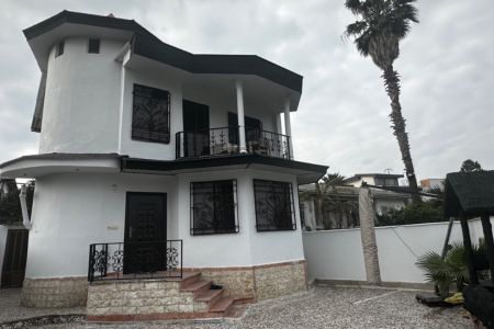 ویلا دوبلکس نزدیک ساحل چالوس - ایشبن سفلی