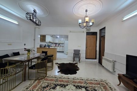 خانه مبله در زنجان - کوی شهریار - طبقه دوم