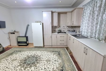 سوئیت حیاط دار در سراوان - قاضیان