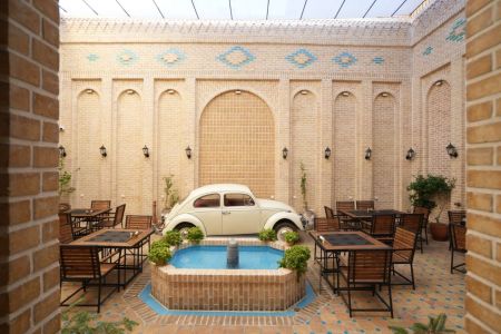 بوتیک هتل در کرمانشاه - پرنیان