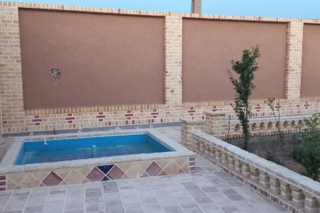 بومگردی در گرمسار - سرآسیاب - اتاق ۱