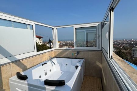 خانه مبله تراس دار در رامسر - تنگدره - ط۳