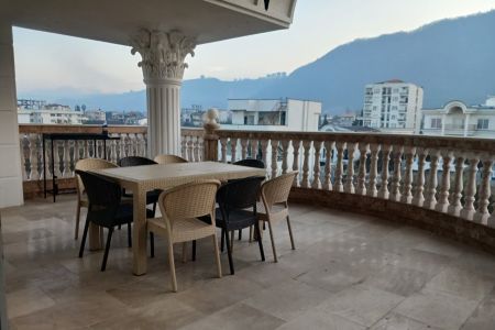 ویلا تریبلکس استخردار در رامسر - ۴ خوابه