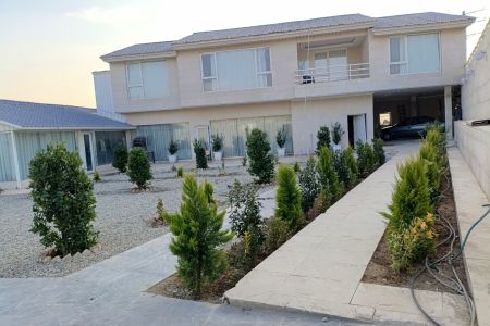 ویلا دوبلکس چهار خوابه در رودهن - خورین