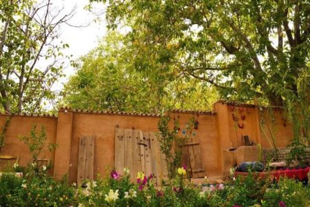 بومگردی در بوانات فارس - بادبر - اتاق آناهیتا