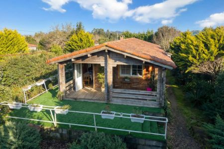 کلبه چوبی در لاهیجان - لیالستان