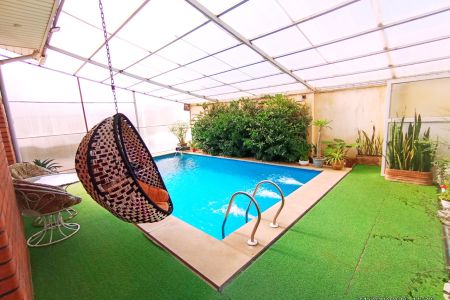 ویلا استخردار در چهارباغ - رونده