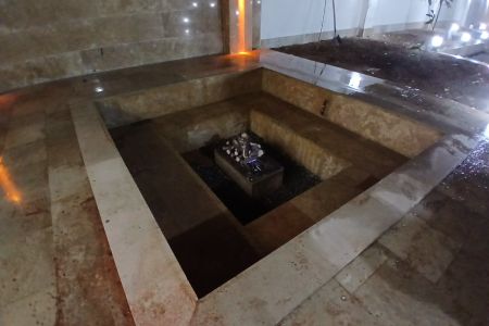 ویلا استخردار در چهارباغ - شهرک کامرانیه