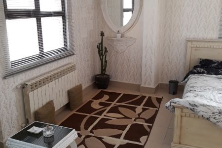 آپارتمان در مشهد - بلوار ستاری - طبقه سوم