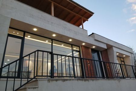 ویلا در لاهیجان - چی چی نی کوتی