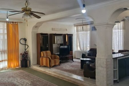 خانه ویلایی درطالقان - محله شهرک