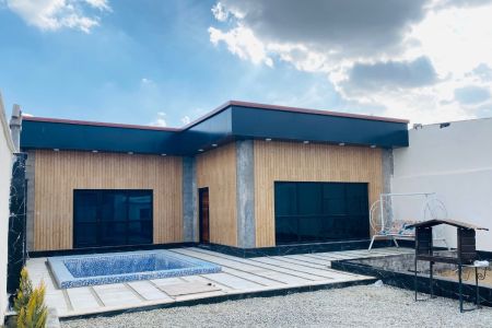 خانه ویلایی در ماهدشت