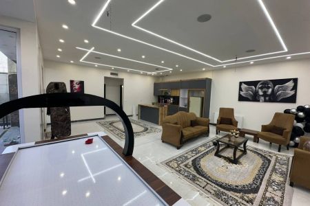 ویلا با استخر و جکوزی در چهارباغ - سلطان آباد