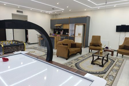 ویلا با استخر و جکوزی در چهارباغ - سلطان آباد