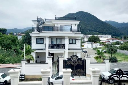 سوئیت مبله در رامسر - طبقه همکف