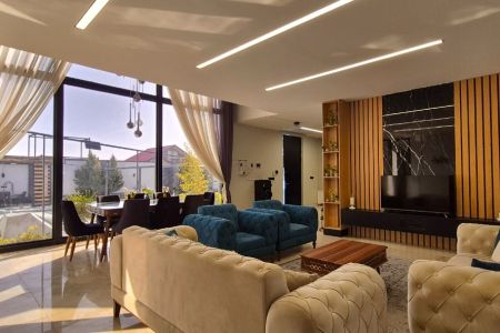 فيلا دوبلكس بمسبح في جهارباغ - كهريزك